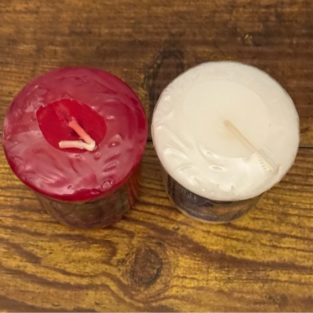 Yankee Candle Home Classics Votives Welcome Christmas &‎ Season’s Glow